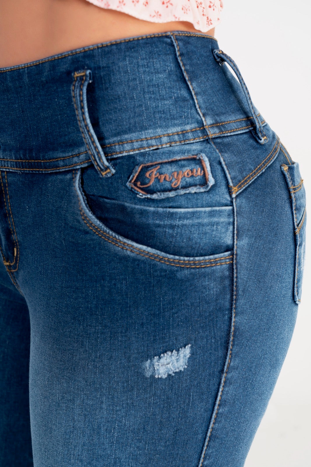 COLOMBIAN JEANS IN YOU 1833, 3 BUTTON SKINNY
